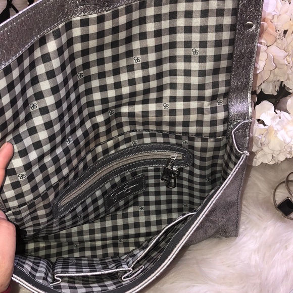 Jessica Simpson clutch - Picture 5 of 8